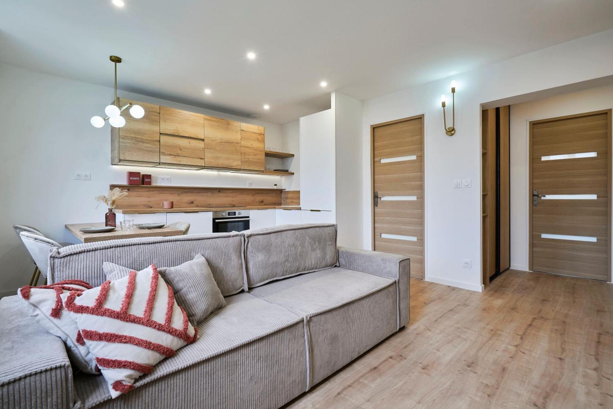 Apartment T2-spacieux-lumineux *